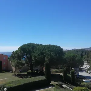 appartement-t2-bord-et-vue-mer.fr-provencehotel.com/